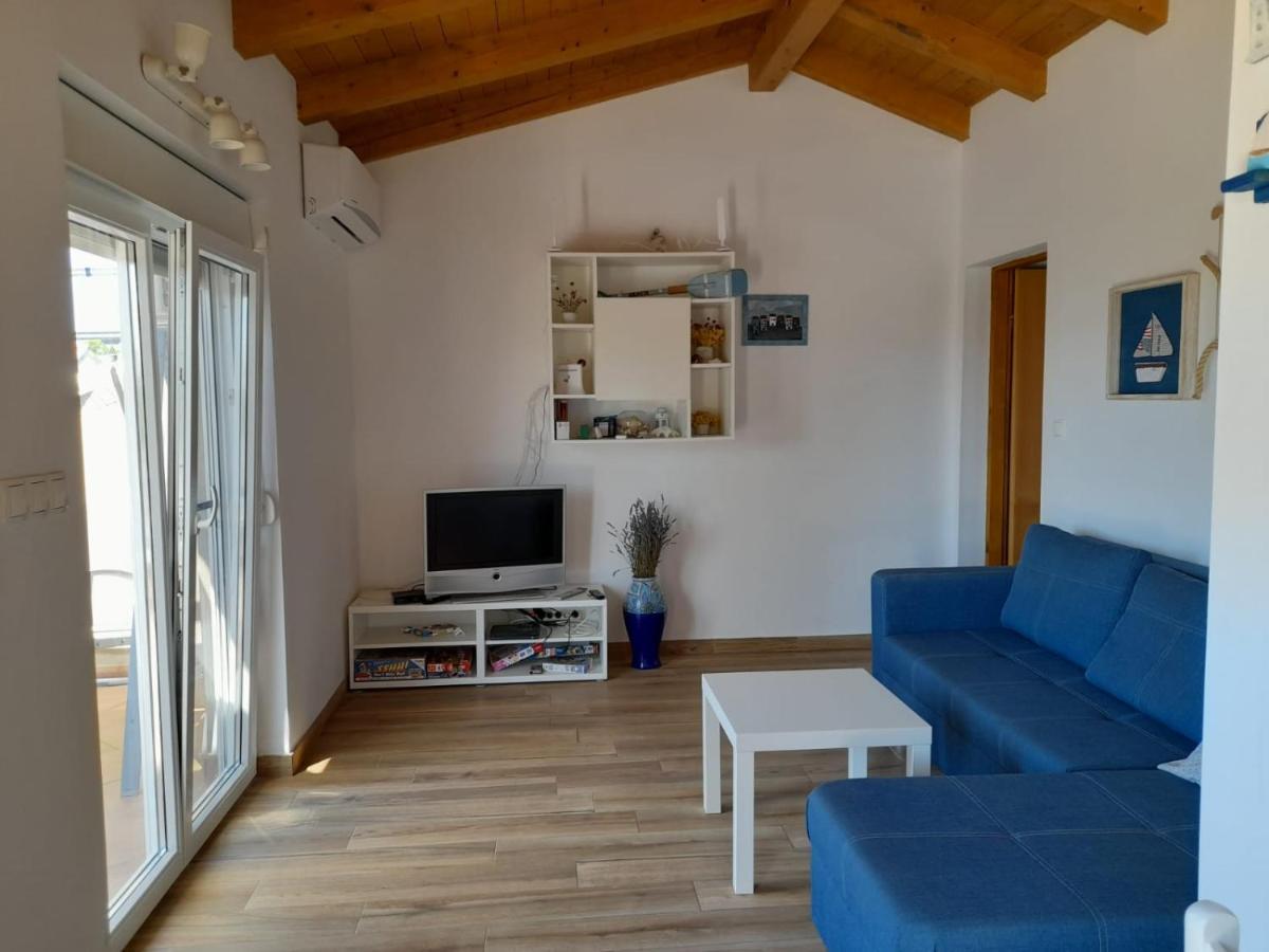 Apartman Jurisic Vir Exterior foto